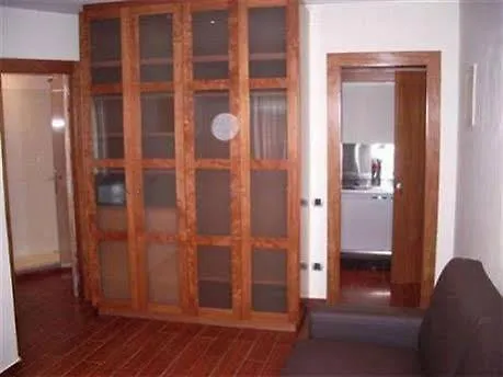 Apartamentos Turisticos Madanis Οσπιταλέτ ντε Λιοβρεγάτ