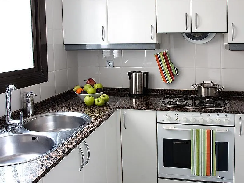 Apartamentos Turisticos Madanis L'Hospitalet de Llobregat