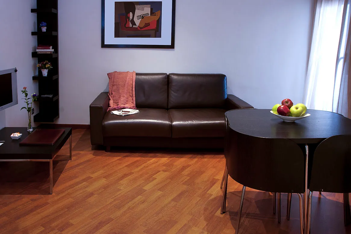Apartamentos Turisticos Madanis L'Hospitalet de Llobregat