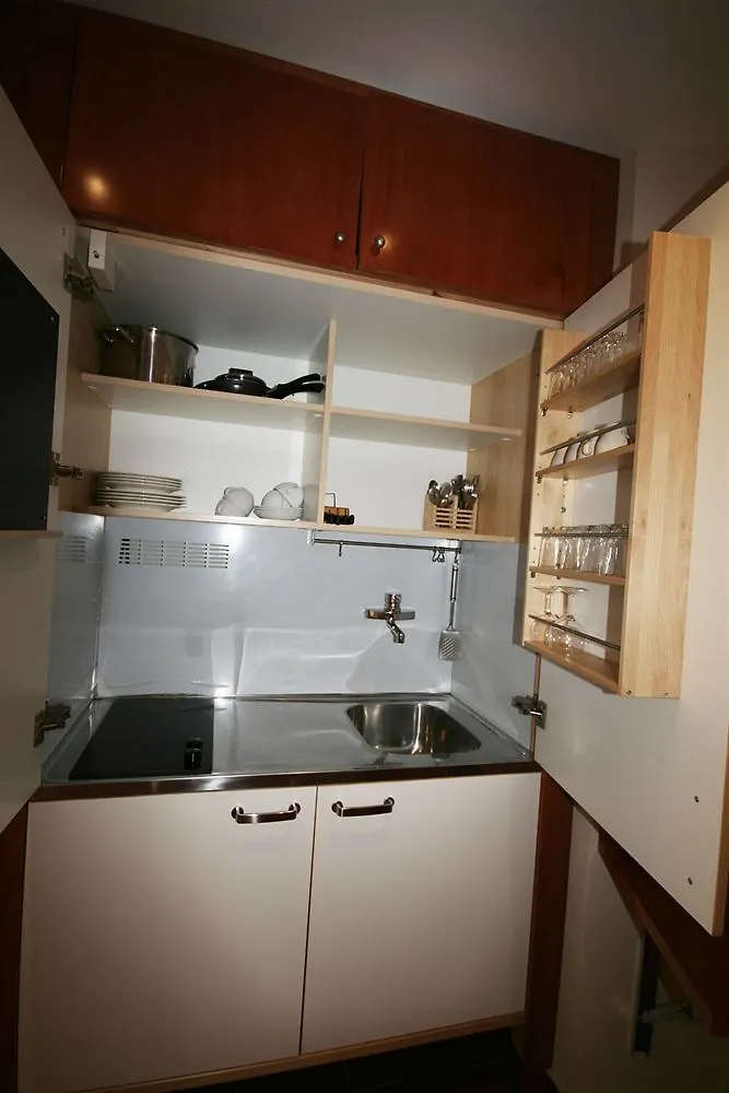 Apartamentos Turisticos Madanis Οσπιταλέτ ντε Λιοβρεγάτ Ισπανία