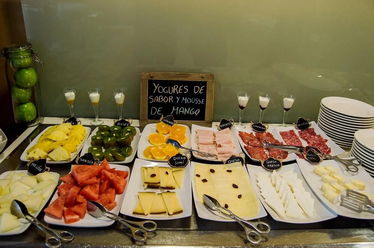 Apartamentos Turisticos Madanis L'Hospitalet de Llobregat Spain